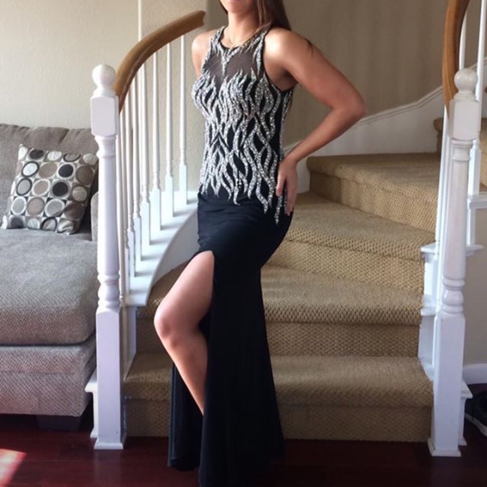 PROM DRESS